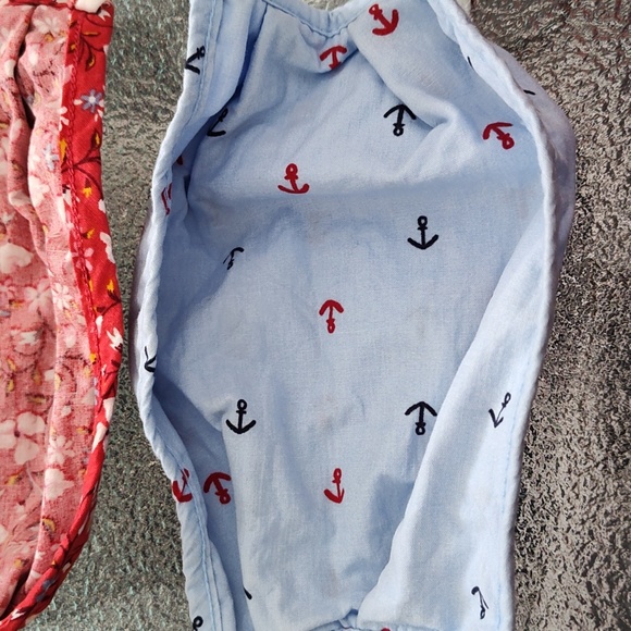 Old Navy Face Masks Adult Size - Set of 3 - EUC - Picture 8 of 9